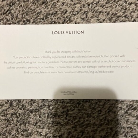 Louis Vuitton's Easy Pouch On Strap Bag M80349 (Used Once) - Picture 15 of 16